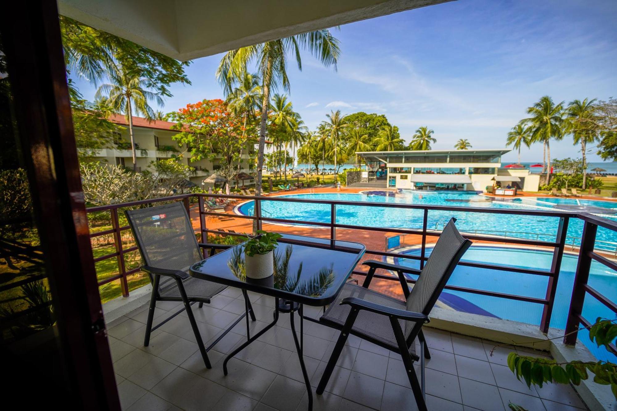 Resort & Beachclub Langkawi 4*