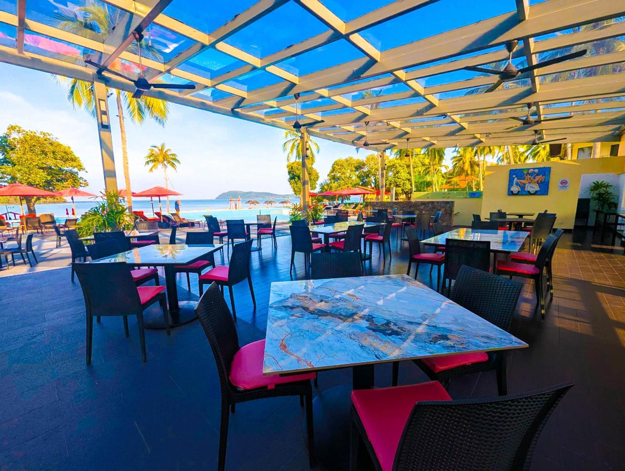 & Beachclub Langkawi 4* Pantai Cenang (Langkawi)